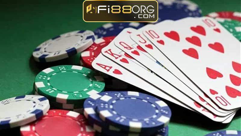 Baccarat là gì Fi88 hướng dẫn cách kiếm tiền từ trò chơi Bacarat