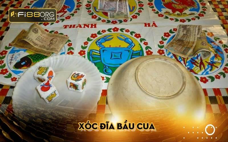 Xóc đĩa bầu cua